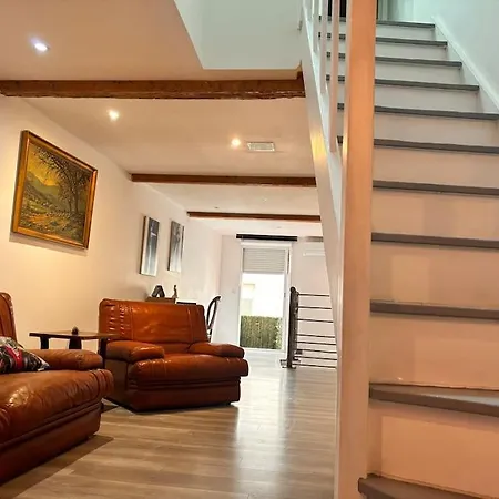 Maison 8 Min Plage 6 Personnes Holiday home *
