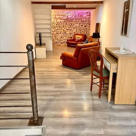 Maison 8 Min En Voiture De La 6 Personnes