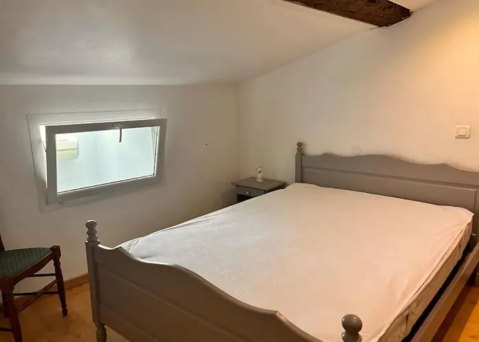 Holiday home Maison 8 Min En Voiture De La 6 Personnes *