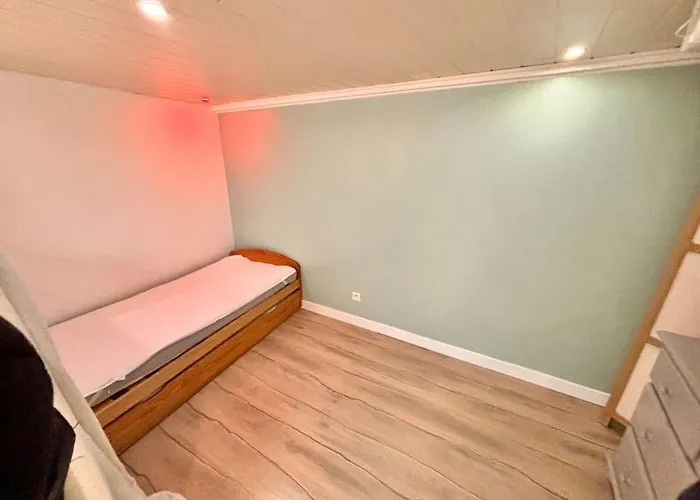 Maison 8 Min En Voiture De La 6 Personnes Holiday home Bompas (Pyrenees-Orientales)