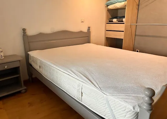 Maison 8 Min En Voiture De La 6 Personnes Holiday home Bompas (Pyrenees-Orientales)